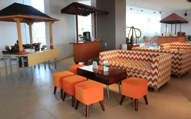 HARRIS Hotel & Conventions Solo