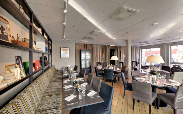 Best Western Plus John Bauer Hotel