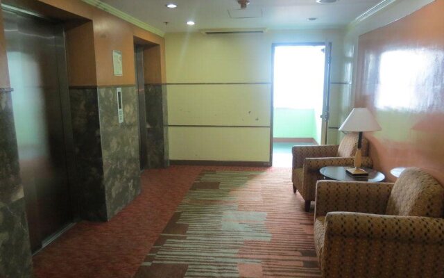 The Pearl Manila Hotel