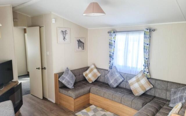 Dog Friendly 6 Berth Static Caravan Newquay