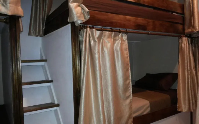 Badaka 99 - Hostel