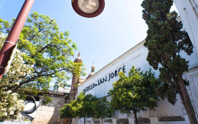 San Jacinto Triana Suite by Valcambre