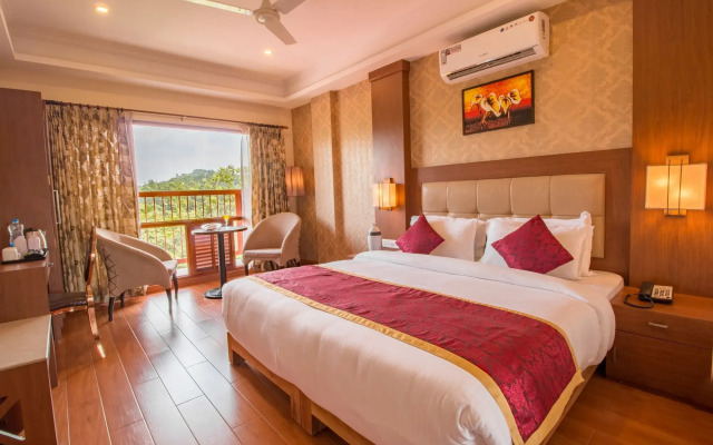 Crown Valley Thekkady