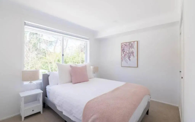 Abbey House - 3BR/sleeps 8 - South Leura