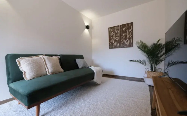 JADS Guesthouse