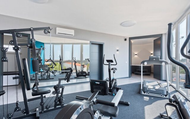 Holiday Home in Vir With Pool & Sauna