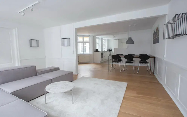 Beautiful 2-bed in top Copenhagen Location
