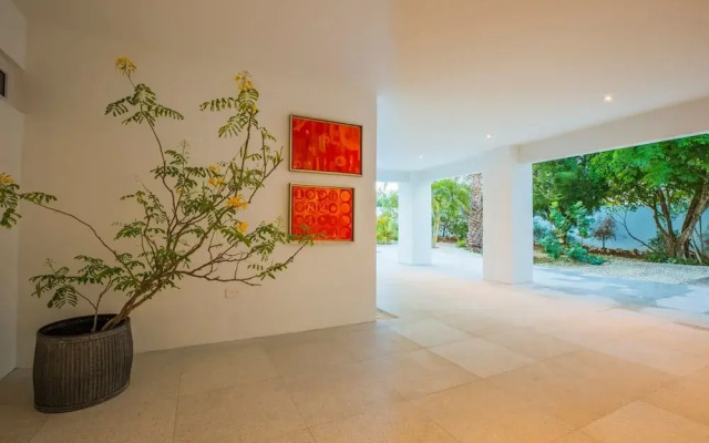 Boca Catalina 2bd 2bt Apt 1