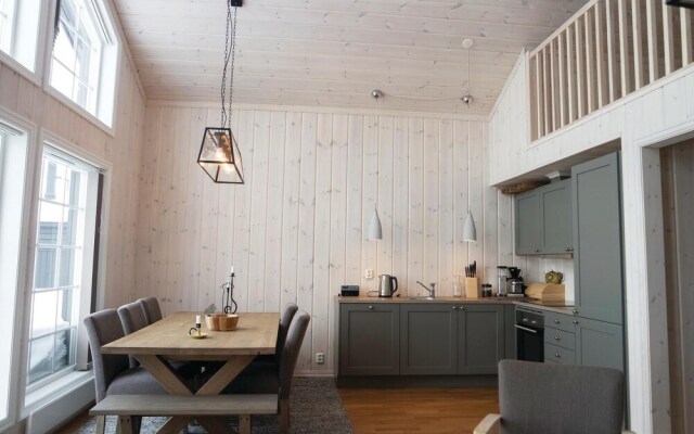 Stunning Home in Lillehammer With 4 Bedrooms and Wifi