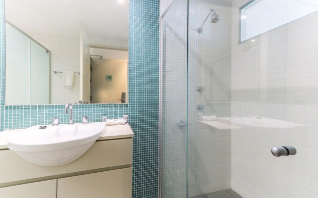 Lagoon Pool 2 Bedroom Spa Suite