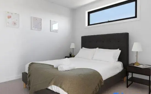 Queensview168 Apartments Moonee Ponds