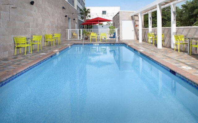 Home2 Suites by Hilton Miami Doral West Airport