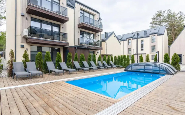 VineWood Apartment, By Cohost