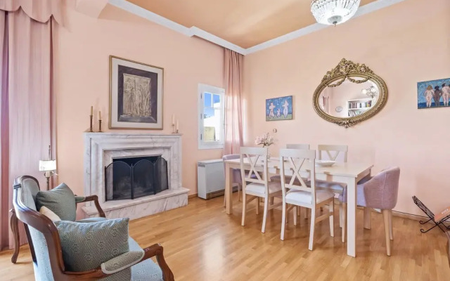 Artistic Apartment in Chania