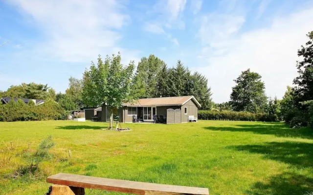 Quaint Holiday Home in Farsø With Indoor Whirlpool