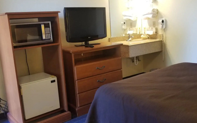 Super 8 By Wyndham Vancouver East