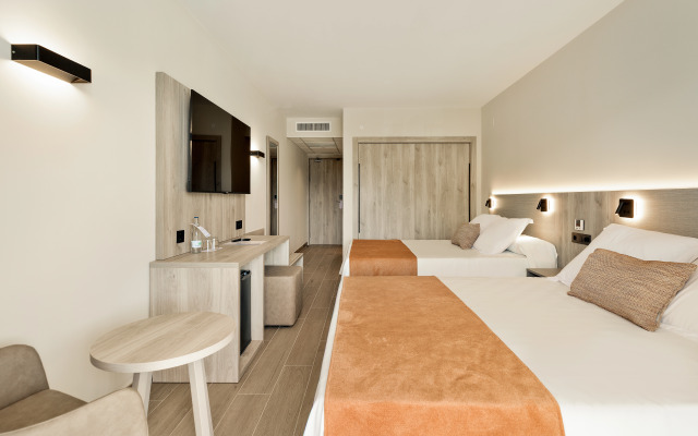 Best Oasis Tropical Hotel