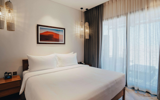 Bab Al Nojoum Bateen Liwa Resort