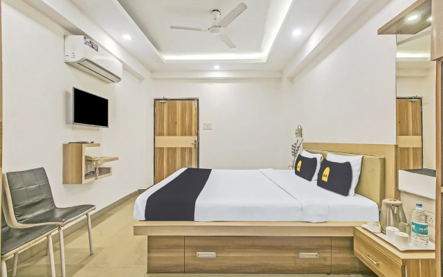 Super OYO Townhouse OAK The Platinum Studio 50