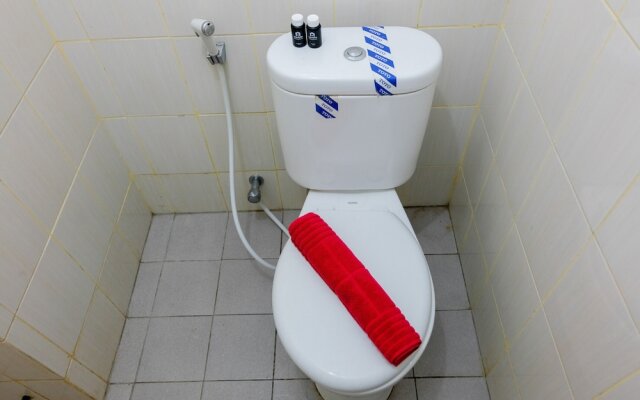 Best Price Studio Room Apartment at Ayodhya Residences