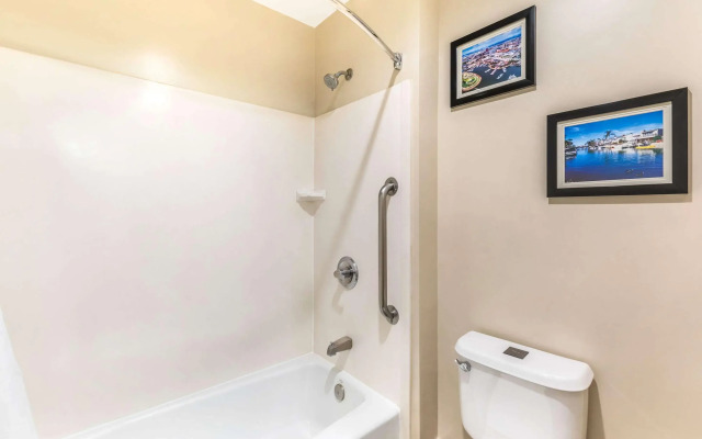 Comfort Inn Monterey Park - Los Angeles