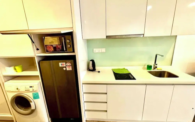 One Bukit Ceylon by Roomy