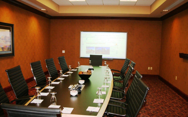 Embassy Suites by Hilton Minneapolis North