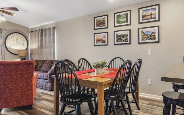 Cozy Family Resort Getaway