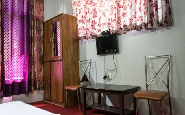 OYO 13334 Home Modern Stay Dharamshala