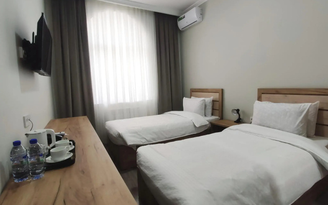 Airport Hotel 24 (Аэропорт 24)