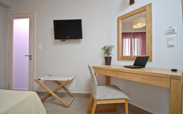 Xenia Hotel