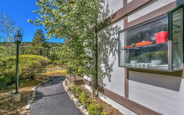 227 Squaw Valley Road Condo