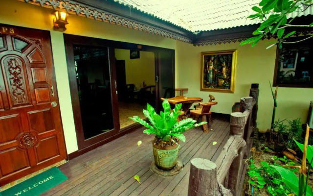 Paradise Pearl Bungalows