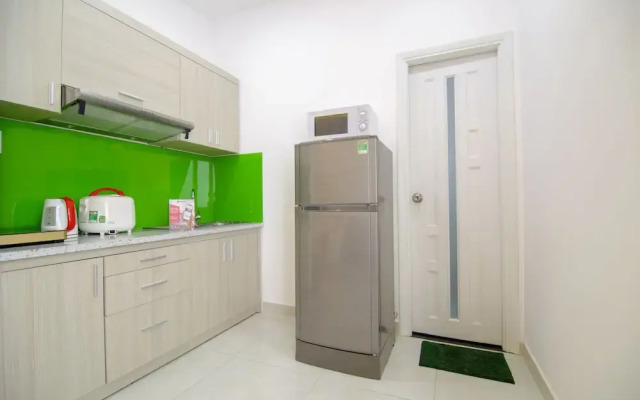 Reddoorz Near Quan Khu 7 Stadium
