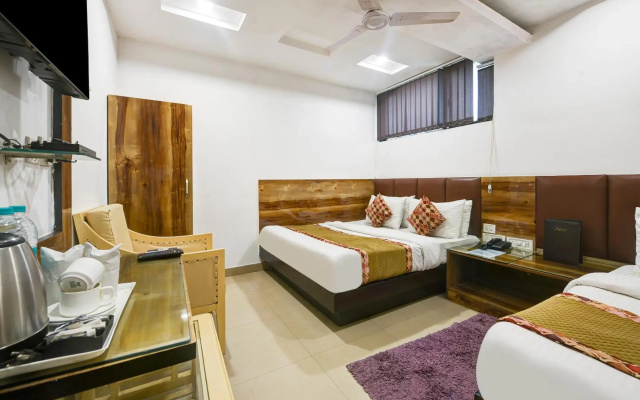 Hotel Shri Vinayak