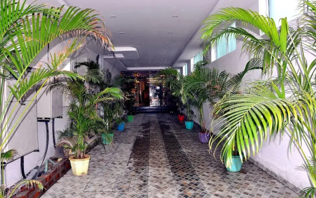 Hotel SDM Golden Tower