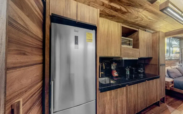 Breeze 215 at La Residencia