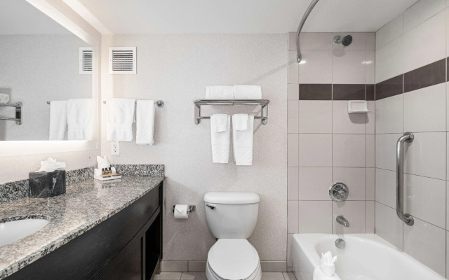 Best Western Plus Marina Gateway Hotel