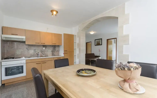 Apartments Crystal