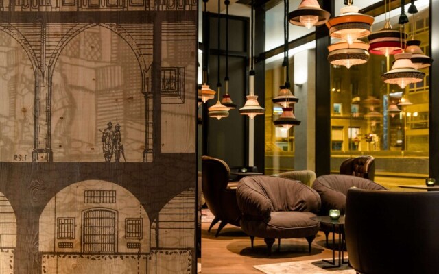 Motel One Frankfurt - Römer