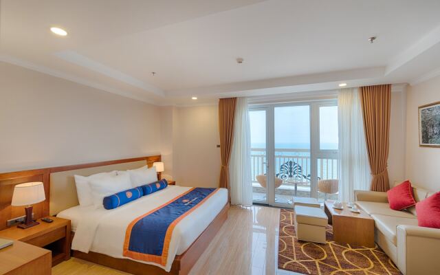 BlueSun Danang Beach Hotel