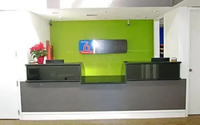 Homegate Studios & Suites