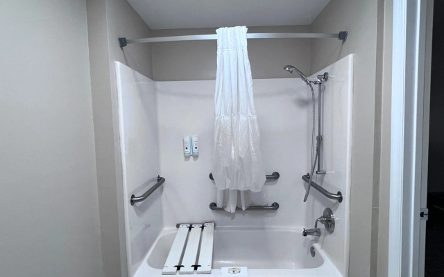 Quality Inn Palm Bay - Melbourne I-95