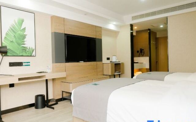 Shankee Tea Style Hotel (Kunming South High-Speed Railway Station Chunrong Street Subway Station)