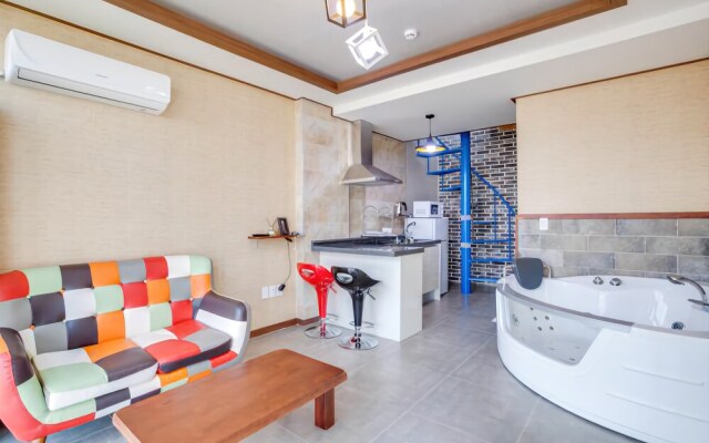 Yeongdeok Bapoom Hill Pension