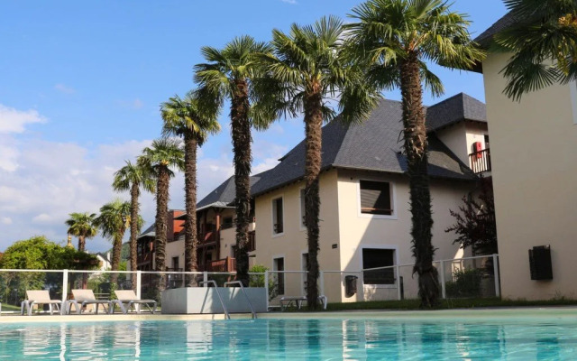 Comfort Aparthotel Lourdes L'Acacia