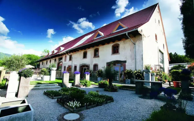 Hotel Gaststätte Rainhof Scheune