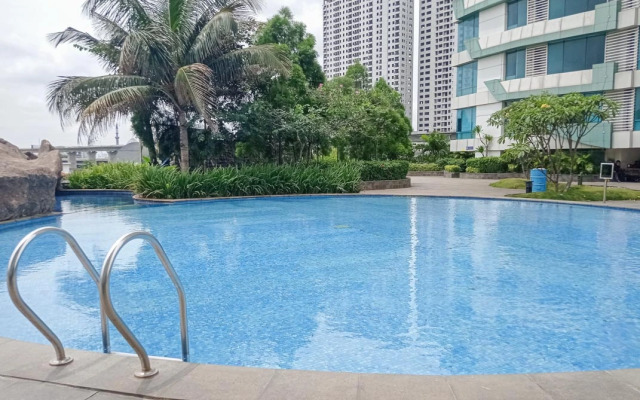 Redliving Apartemen Grand Kamala Lagoon Pekayon Tower Barclay North