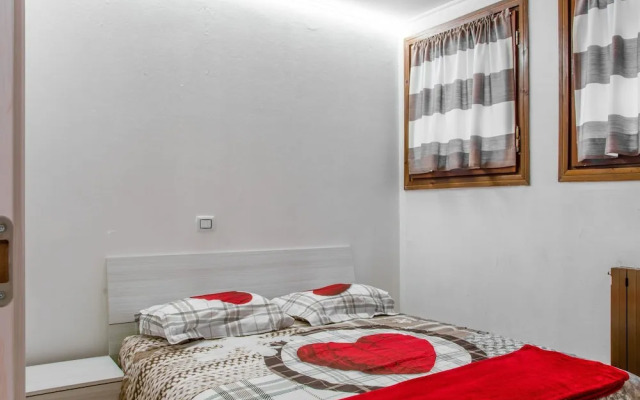 Cushy Apartment in Cervinia near Supermarket