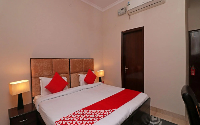 Arkaya by OYO Rooms